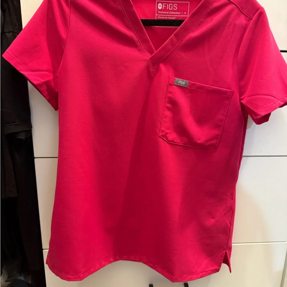 Figs Vivid Pink Medical Scrubs - Picture 3 of 3